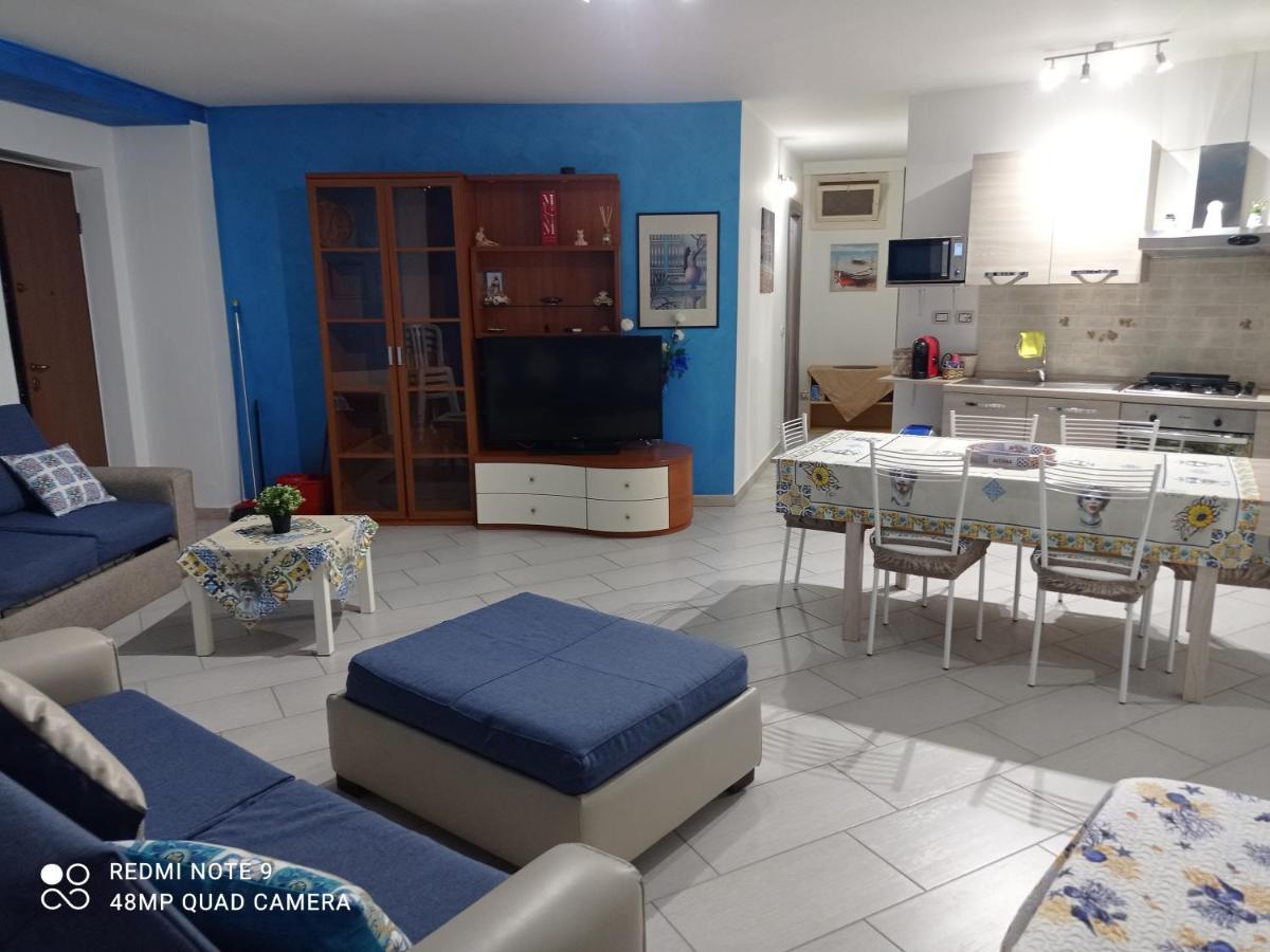 House Roches Noire Διαμέρισμα Giardini Naxos Εξωτερικό φωτογραφία